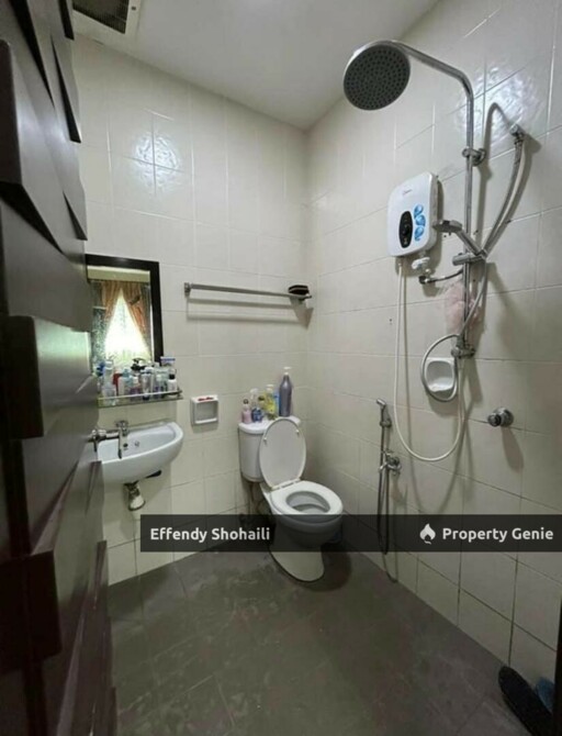 TAMAN GOMBAK PERMAI SEMI D
