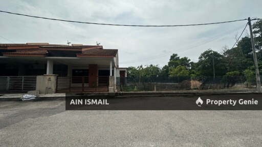 CORNER LOT TERES SETINGKAT KG PADANG PERDANA, KUANTAN