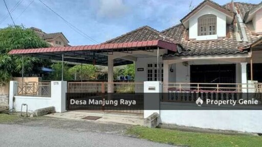 Desa Manjung Raya