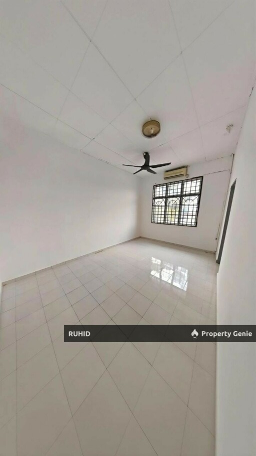 Puteri Wangsa Double Storey Terrace Freehold 4R3B Renovated