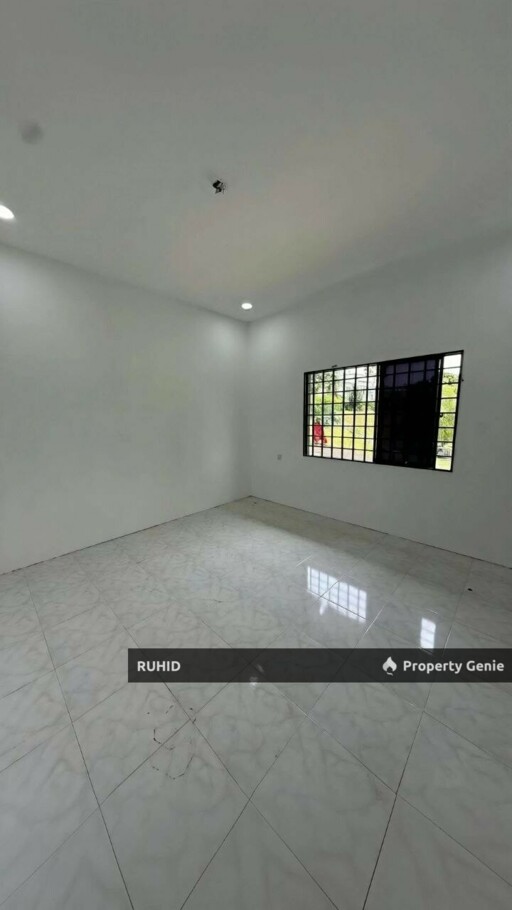 (End Lot) SINGLE STOREY - TAMAN KULAI BESAR