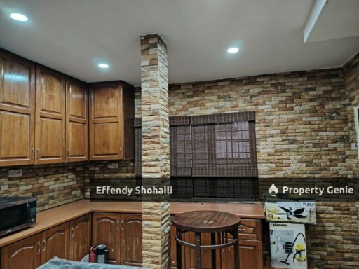 BANGI SEKSYEN 4 CORNER