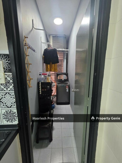 Suriamas Suite Apartment for Rent  JB Town Larkin