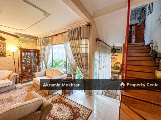 Facing Open & Fully Extended | 2 ½ Storey Tereace House  Taman Wangsa Baiduri, Subang Jaya