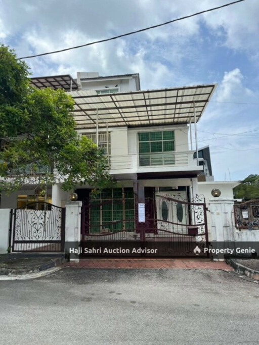 No. 2, Solok Kampung Paya, Sona Park, 11920 Bayan Lepas, Penang 3 Storey Semi-D, Corner Unit 1