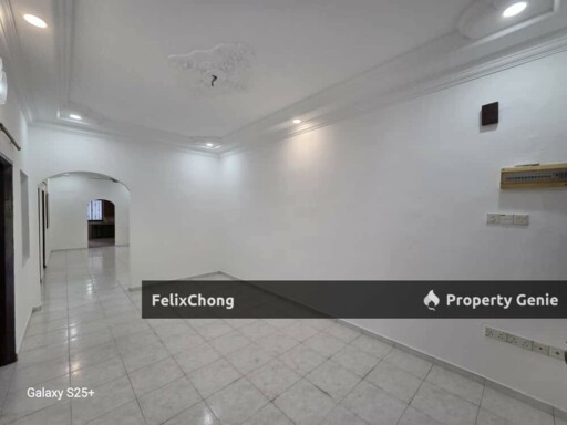 Taman Mas 1 Sty Terrace,Jalan Perpaduan,Kulai,Renovated,Extend