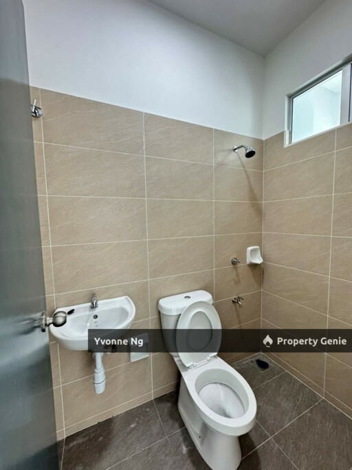 Bandar Dato Onn / Perjiranan 14 / 2-sty Terrace House For Rent