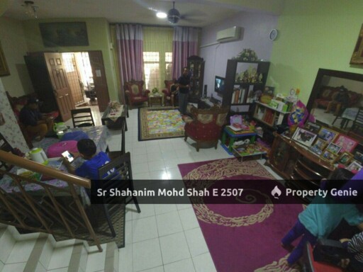 Double Storey Terrace Taman Pelangi Semenyih, Semenyih
