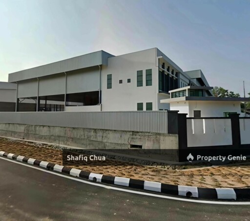 Single Storey Detached Factory with Double Storey Office Batu 17, Rawang