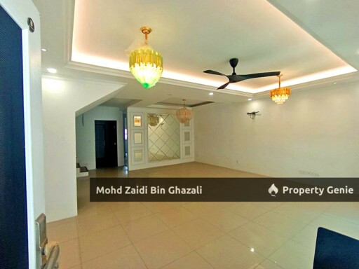 Renovated & extended 2 storey Serene height