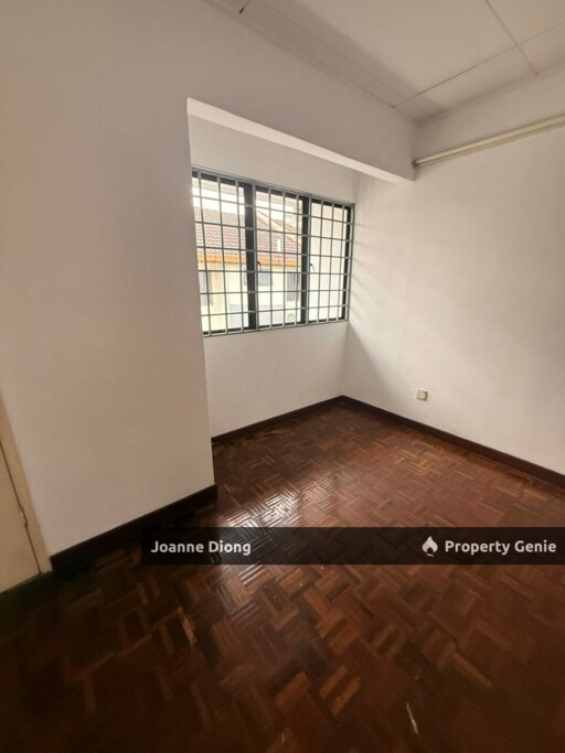 Bandar Utama Double Storey House