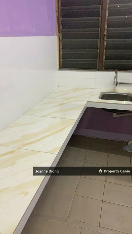 Taman Subang Perdana Flat