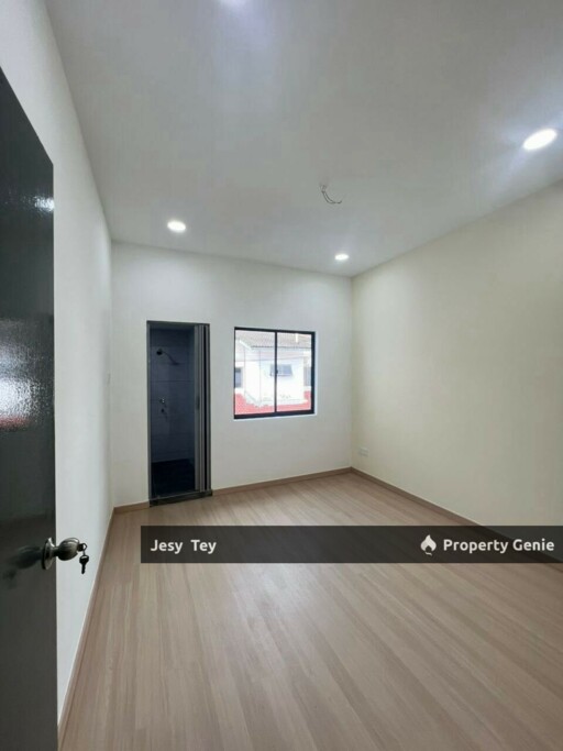 Taman Sri Skudai Double Storey Terrace House For Sales