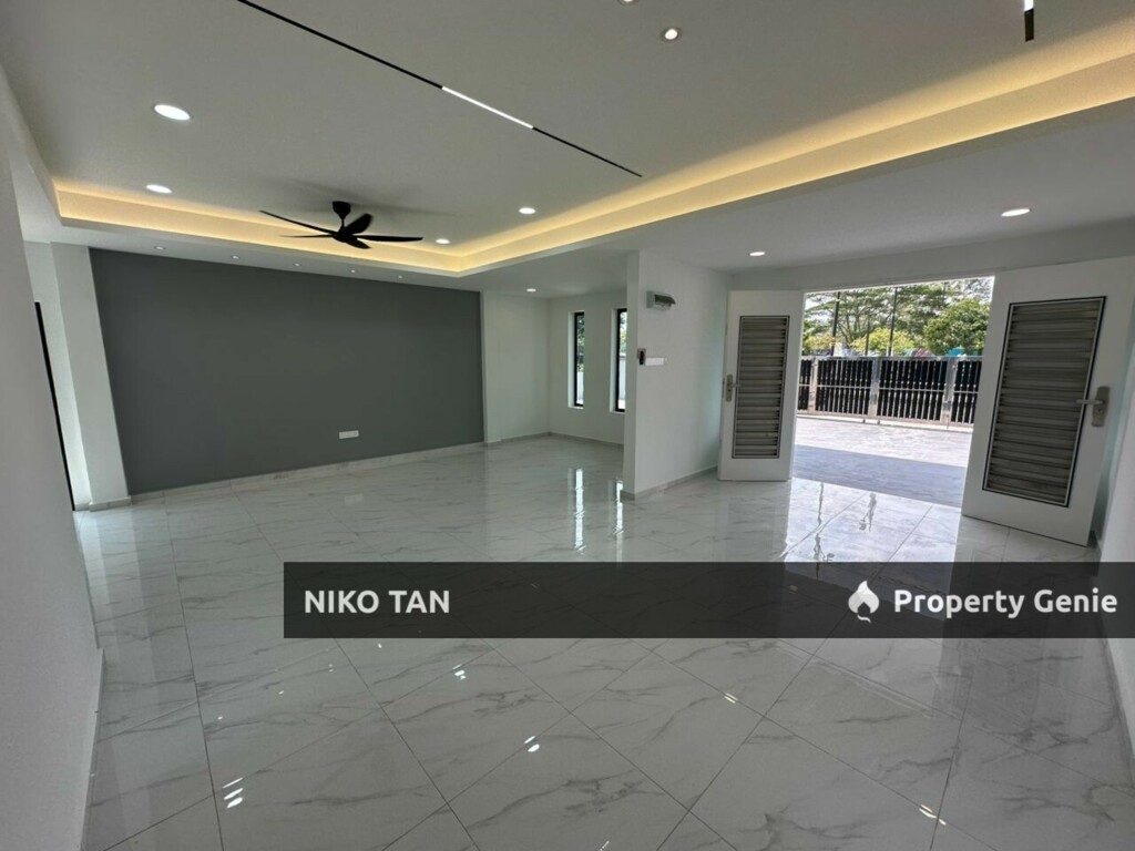 For Sale Jalan Bakar Batu 2 Storey Semi-D Rare Hilltop Taman Sentosa