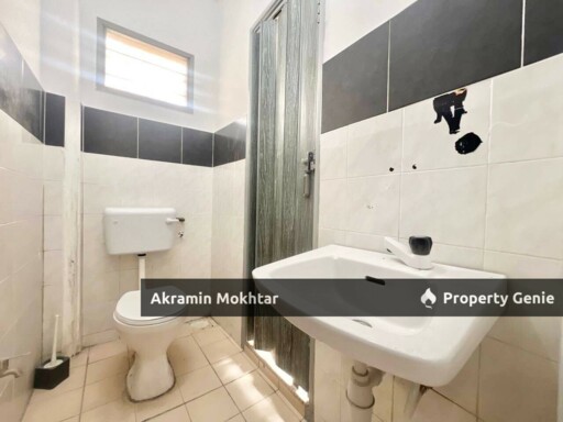 End Lot & Fully Refurbished | Double Storey, Saujana Utama 1 @ Sungai Buloh