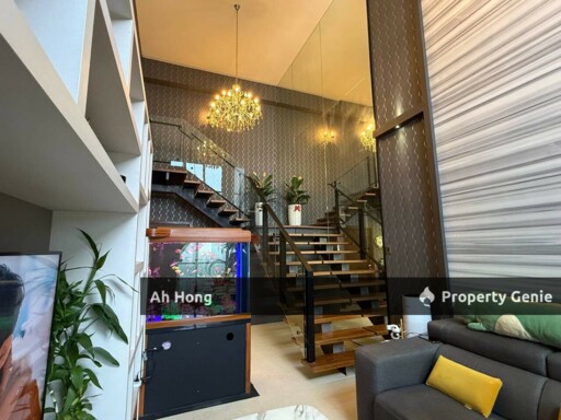 Jb Town / V Summer / Duplex / Renovated / Nearby CiQ