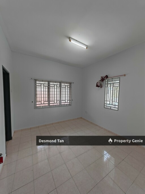 Taman Bukit Kristal , Galena , Mutiara Galla, Seremban ( Corner)
