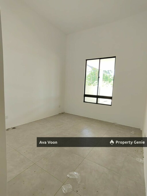 🎯For Sales - Brand New XL Single Storey Intermediate 8th Mile Matang