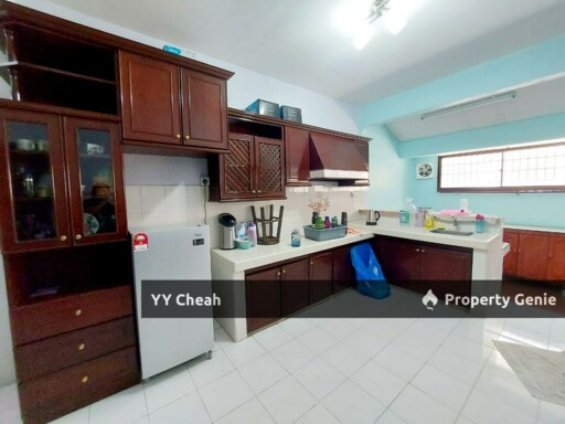 Gunung Rapat Ipoh Strawberry Park For Sale 2.5 Storey Great Deal, House Good Condition