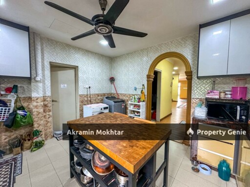 Freehold & Fully Renovated | 2 Storey Terrace Laman Delfina Nilai Impian Nilai N9