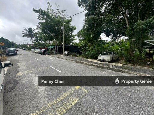 For Sale Taman Pakatan Jaya Double Storey Terrace House, Facing to Empty Land and Facing North, Nearby to Sunway Lost World
