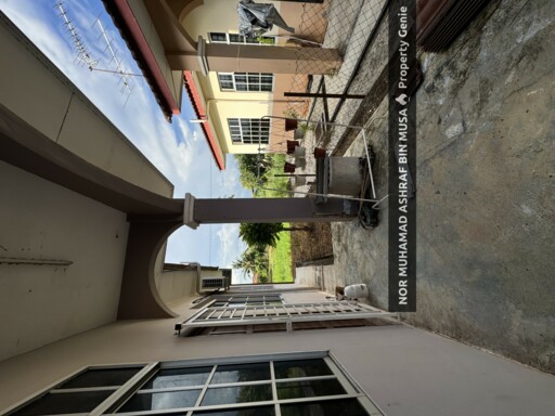 Rumah Berkembar Taman Padang Nyu