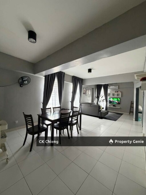 Calisa Residence, Below Market Non Bumi, 924sqft 3 Rooms Corner Unit, Taman Mas Puchong