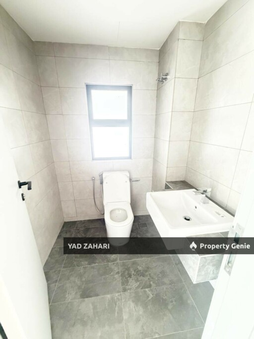 Casablanca, Alam Impian | 2-Storey Semi-D 4 Bedrooms | RM1.7M - Freehold, Non Bumi, Near Playground and Spacious Parking