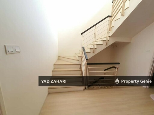 Sunway Alam Suria, Shah Alam | 2-Storey Terrace 5 Rooms | RM795K - Non Bumi and Sell with Partly Furnished