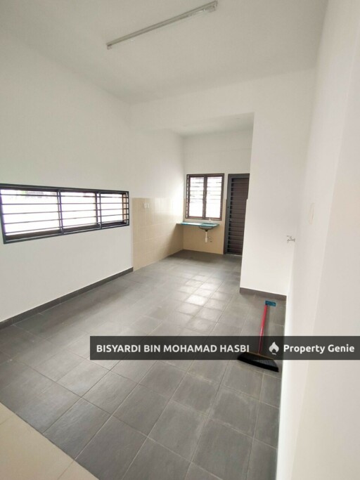 Facing Open FREEHOLD Corner Lot Teres 2 Tingkat, Taman Saujana Sekata, Sg. Merab, Kajang. (Berdekatan Dengan Putrajaya)