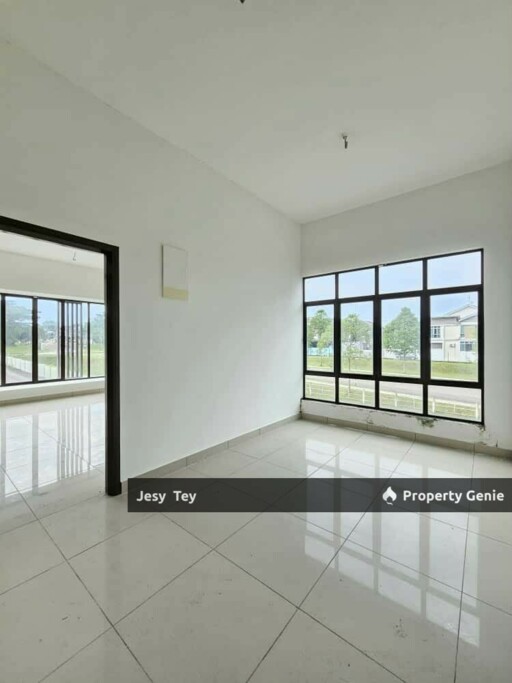 Taman Seri Austin Double Storey Endlot Sales