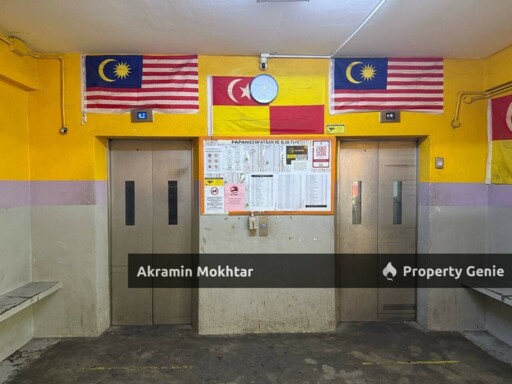 Fully Renovated Flat Puchong Permai Blok F7 Level 3