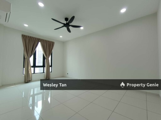 Ujong Pasir 8 Residence Freehold 2 Storey Semi-D Seaview For Sale