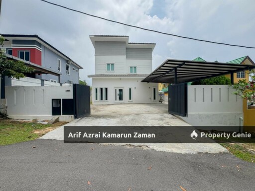 [For Sale] Double Storey Bungalow, Puncak Mekar Sungai Merab | 4R3B | RM1,350,000