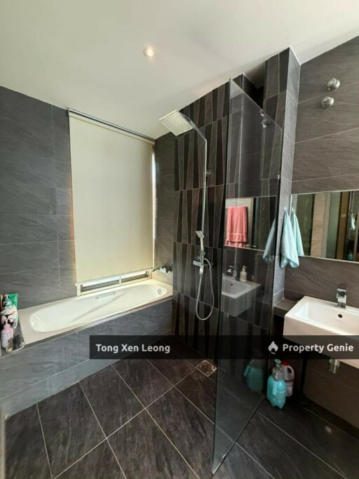 Double Storey Bungalow Freehold Taman Paya Emas, Cheng