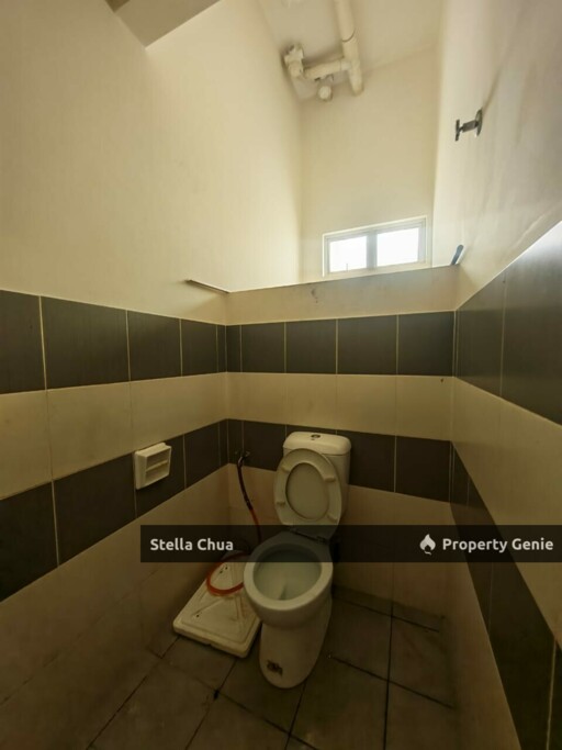 Ground Floor Shop for Rent in Taman Setia Indah