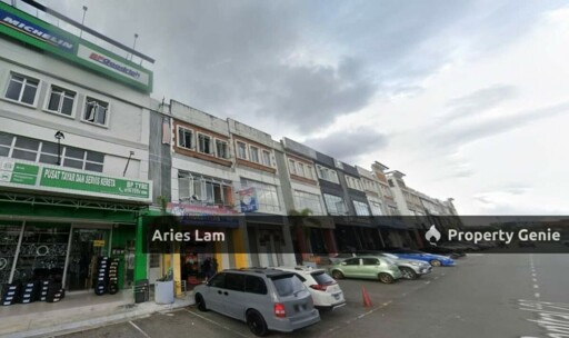 3 Storey Shoplot in Taman Nusa Sentral For Rent