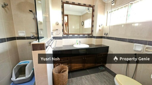 Freehold Double Storey Bungalow With Huge Land @ Bukit Gasing, Petaling Jaya