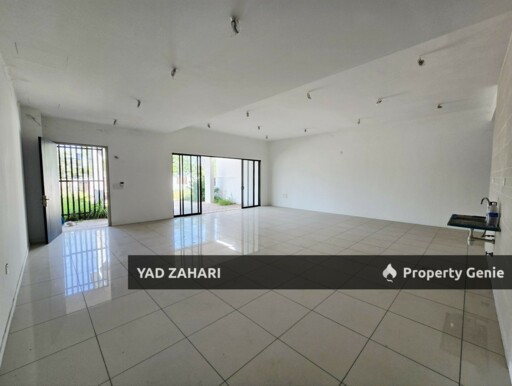 Elmina Gardens, Shah Alam | 2-Storey Superlink 4 Bedrooms | RM1.5M - Facing Open, 30x97 Land Size & Freehold Non Bumi