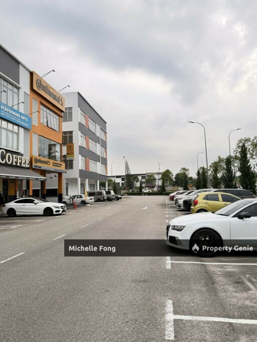 Austin Crest / Jp Perdana / Phase 1 / 3 Storey Shoplot / For Sale