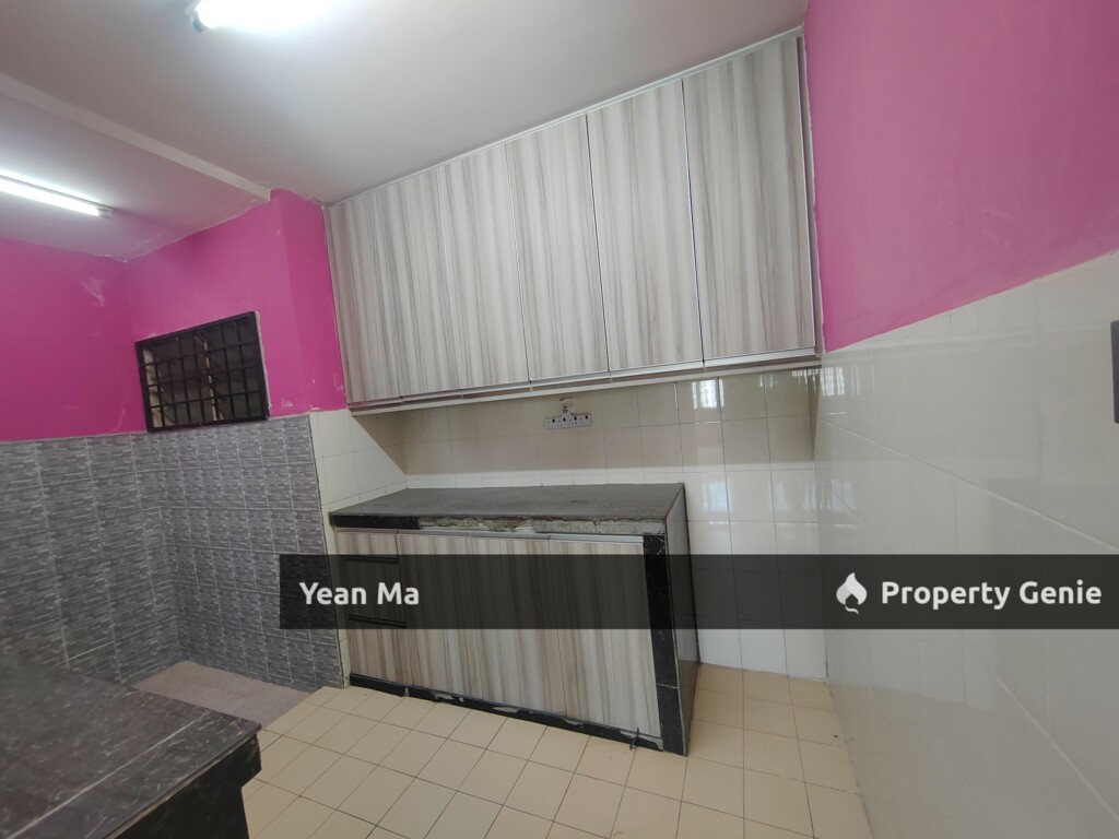 For Sale🏬Move In condition PANGSAPURI LAGUNA BIRU 1 KUNDANG Rawang