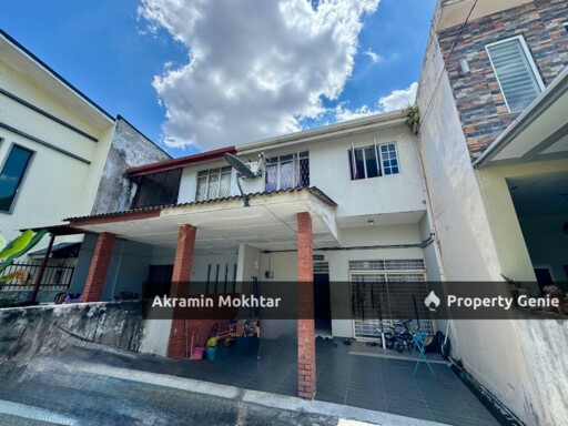 Facing Open Double Storey Terrace, Taman Bukit Cheras
