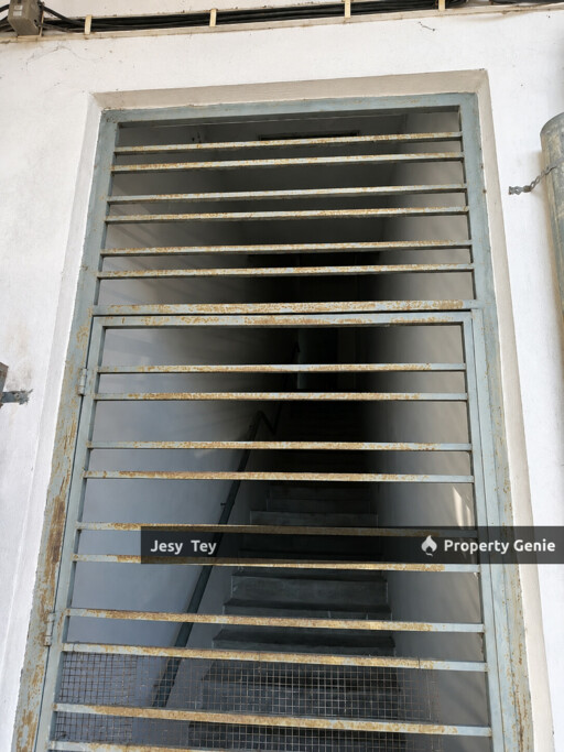 Skudai, Jalan Pulai Mutiara 4/x (1St Floor Shoplot For Rent)