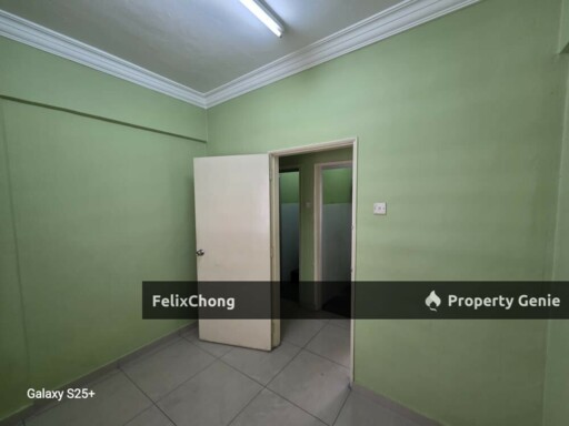 Mutiara Rini Low Cost Flat,Skudai,Level 2,Renovated,Johor Bahru