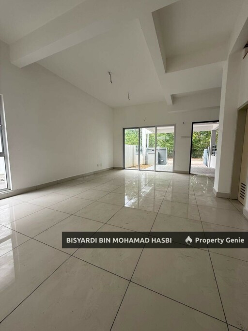 Facing Open 2 Storey Terrace House @ Albury 2, Lenggeng, Mantin. (Gated & Guarded)