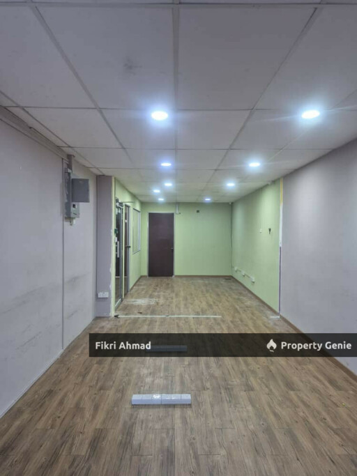 FOR RENT: Shop Office Level 1 Taman Sri Gombak Batu Caves