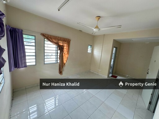 Double Storey Semi D Taman Tasik Semenyih