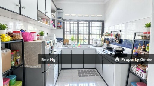 Taman Universiti / Jalan Penyiaran / Single Storey Terrace / Full Loan