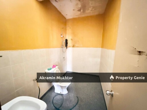2 Storey Terrace Bandar Nusaputra, Puchong  .