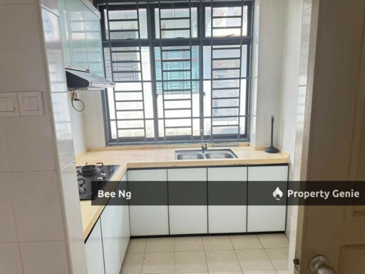 Taman Laguna @ Perling Double Storey Superlink For Rent
